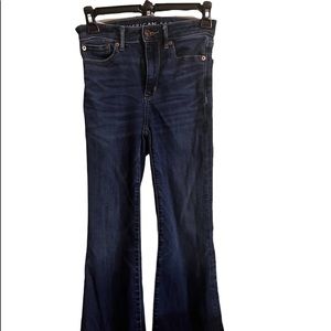 Women’s American Eagle jeans. Size 00 Next level stretch. Super high waist.